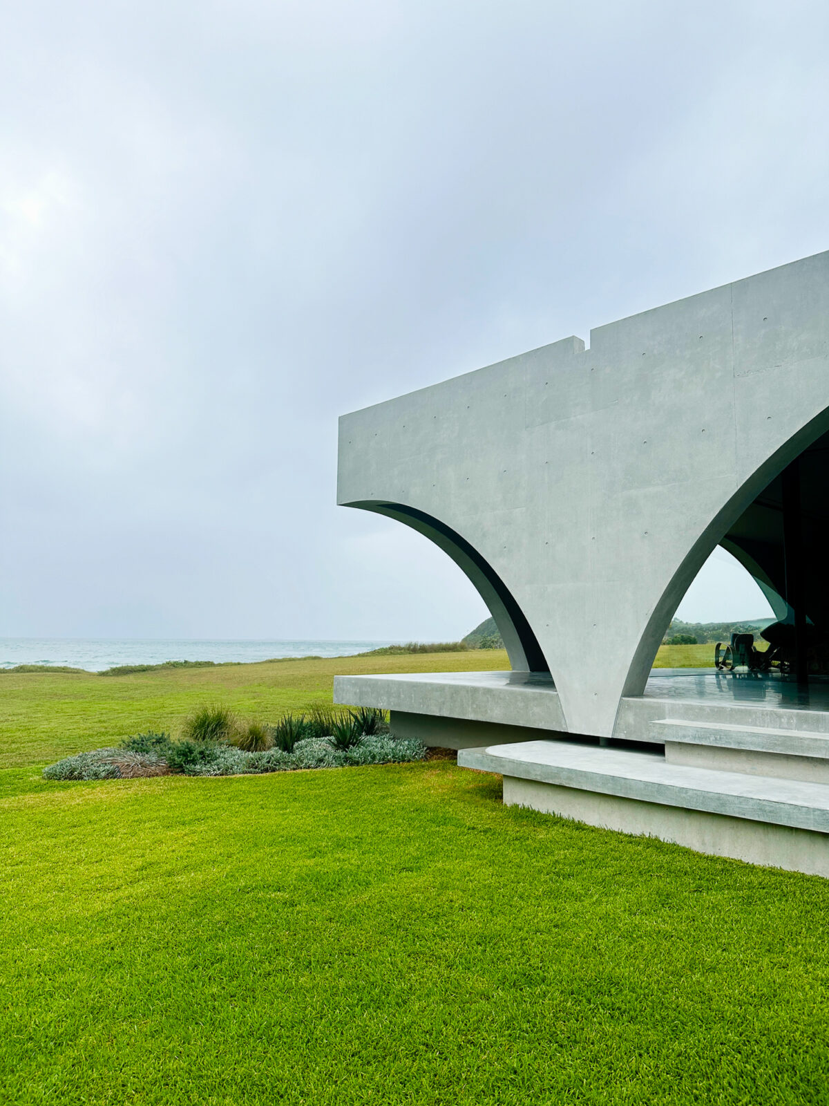 Coastal Concrete House, New South Wales