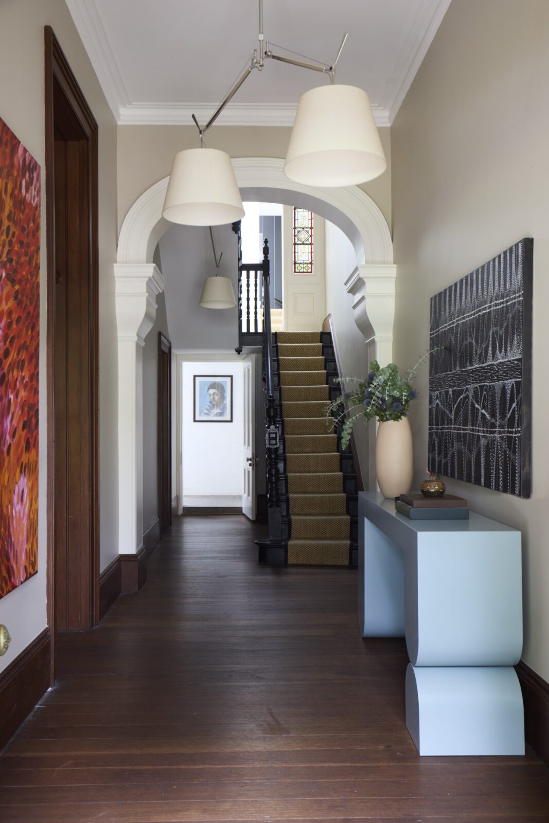 Entrance The Avenue 18